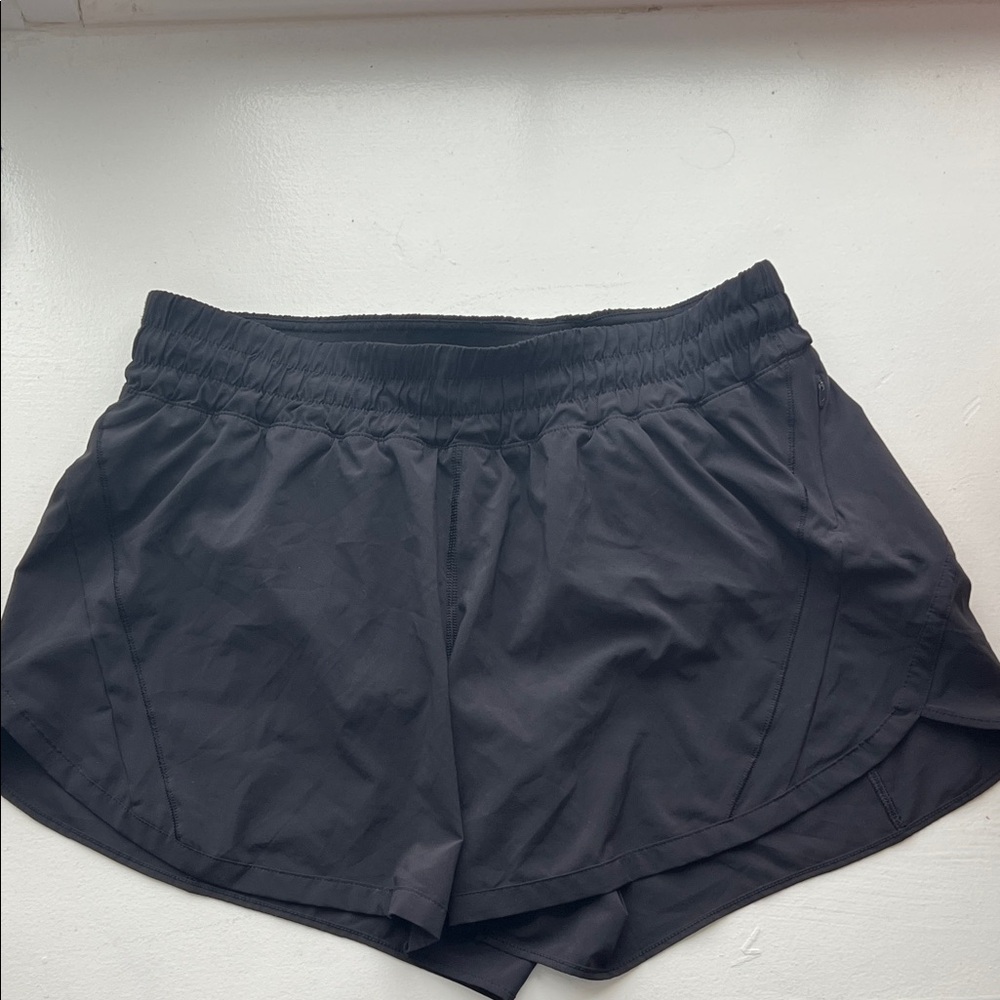 lululemon athletica Track That high-rise lined shorts - Black - EUC